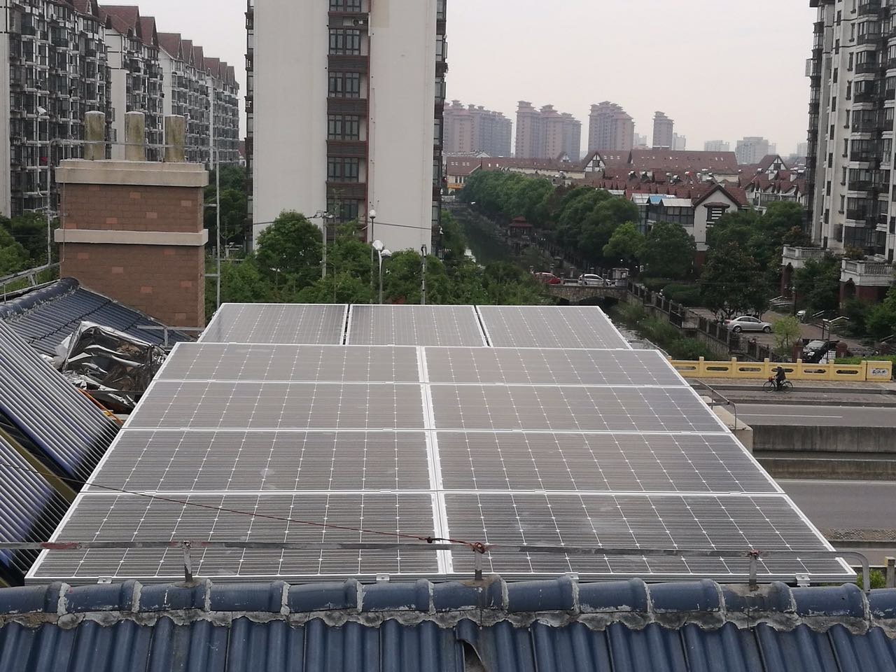 霞霖案例---闵行中景水岸6.72kwp